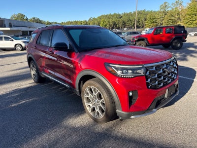 2025 Ford Explorer Platinum