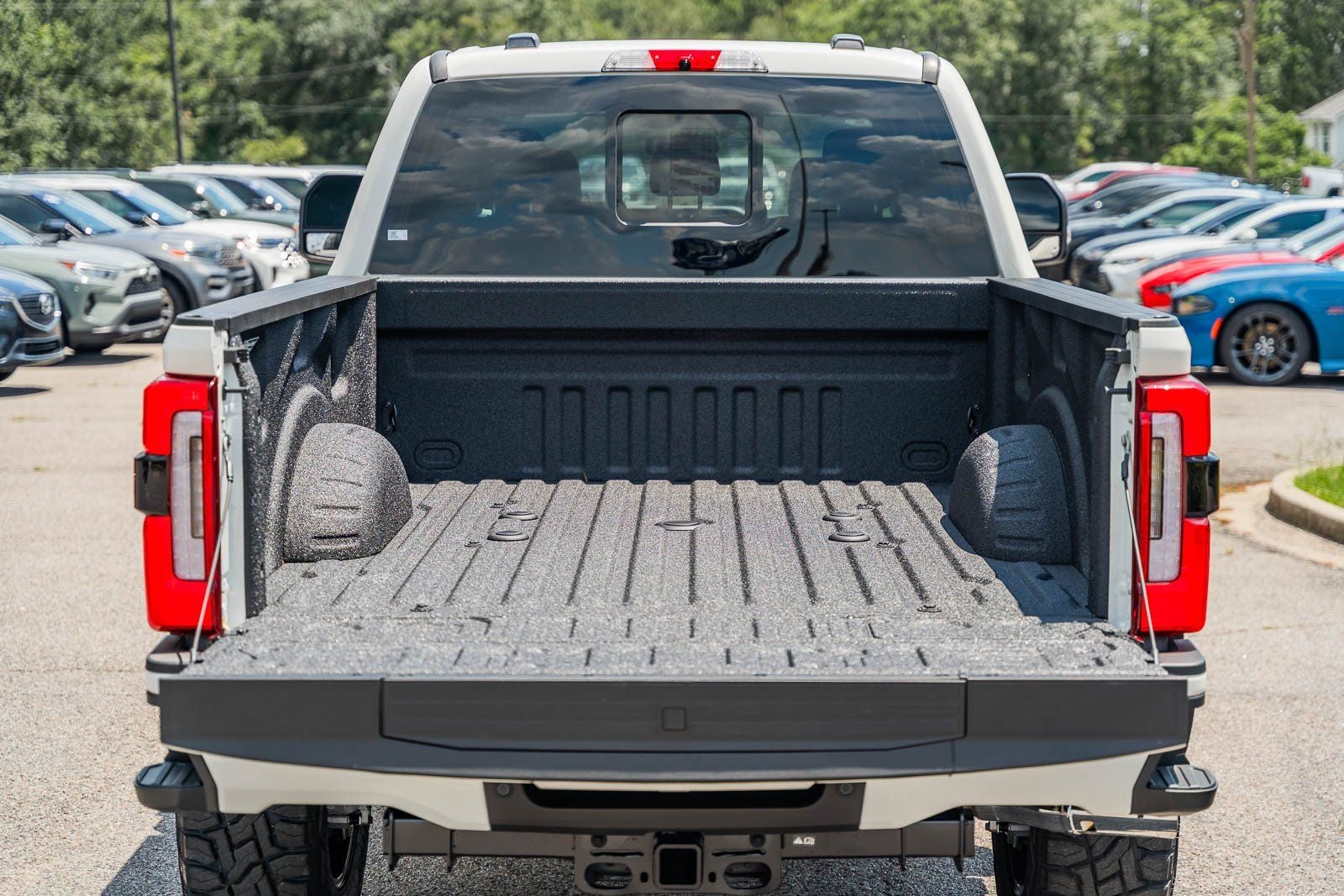 2025 Ford F-350SD Platinum