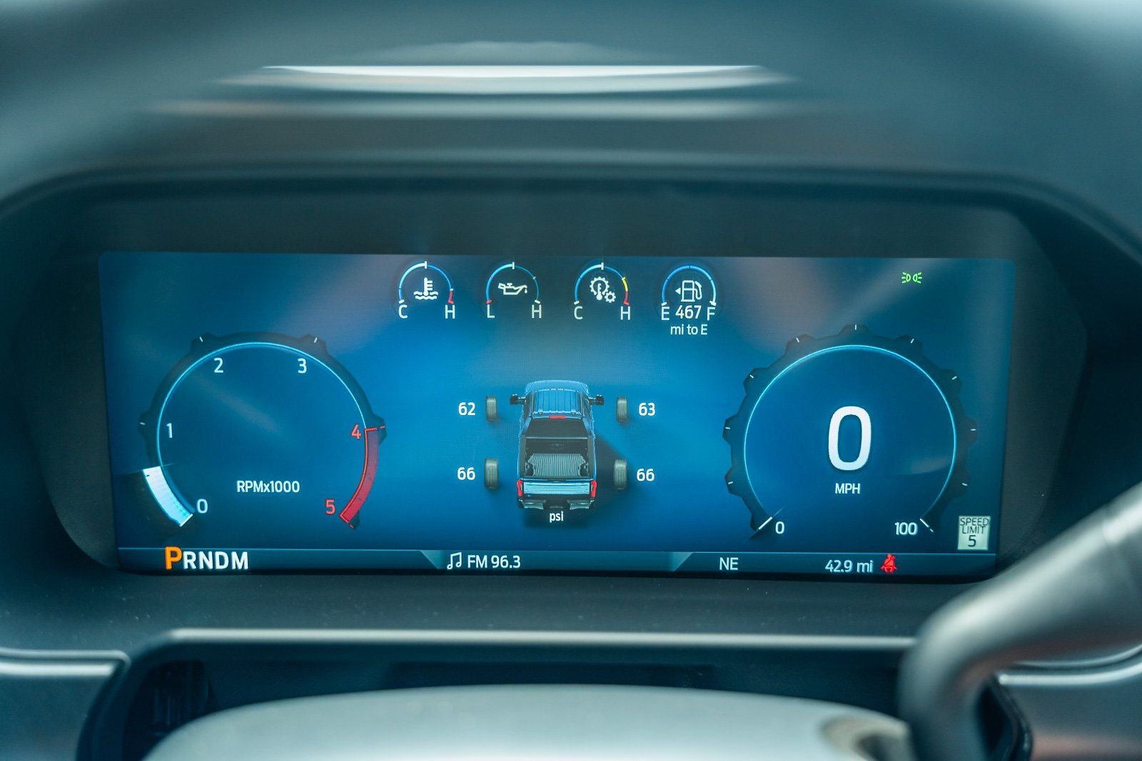 2025 Ford F-350SD Platinum