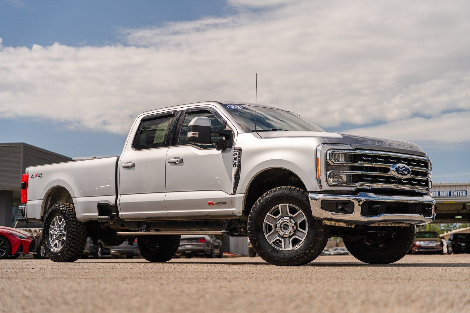 2023 Ford F-350SD Lariat