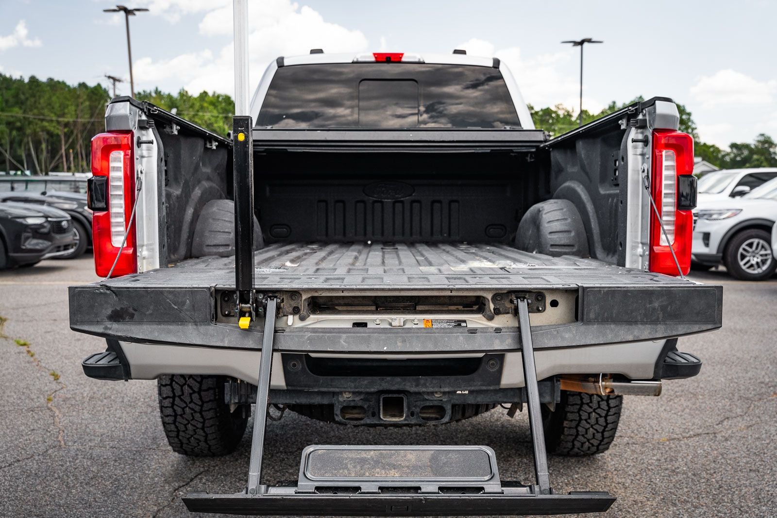 2024 Ford F-350SD Lariat