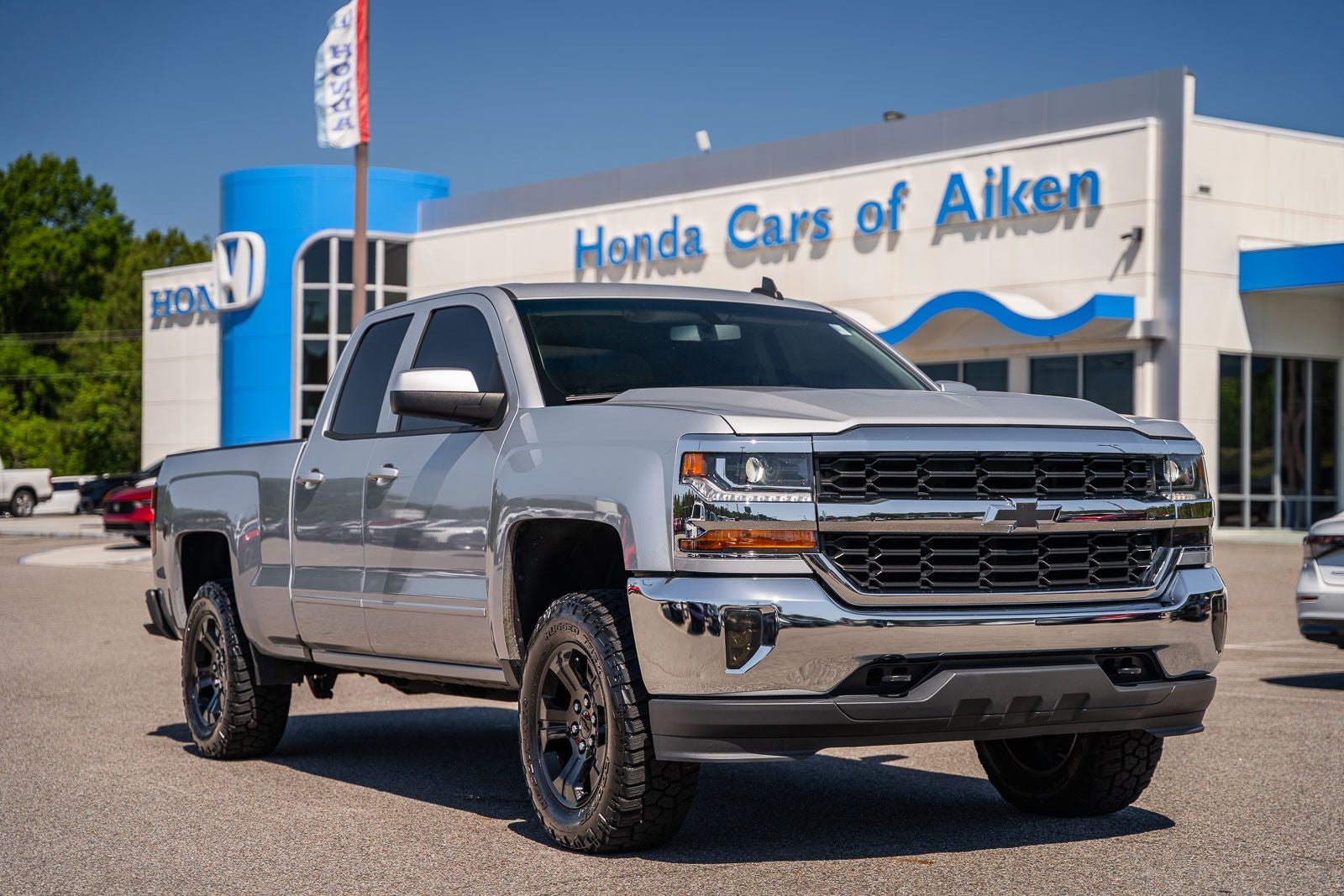 2018 Chevrolet Silverado 1500 LT LT1