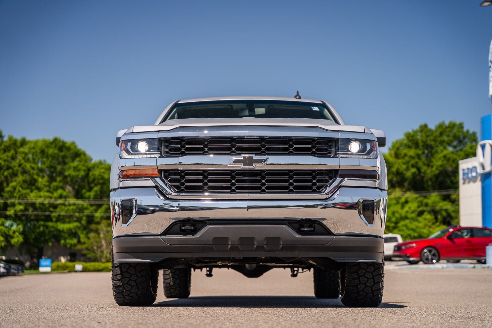 2018 Chevrolet Silverado 1500 LT LT1