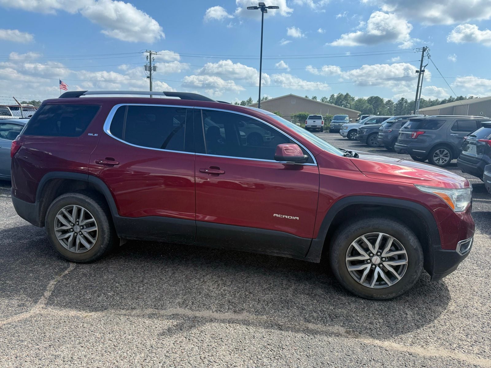 2017 GMC Acadia SLE-2