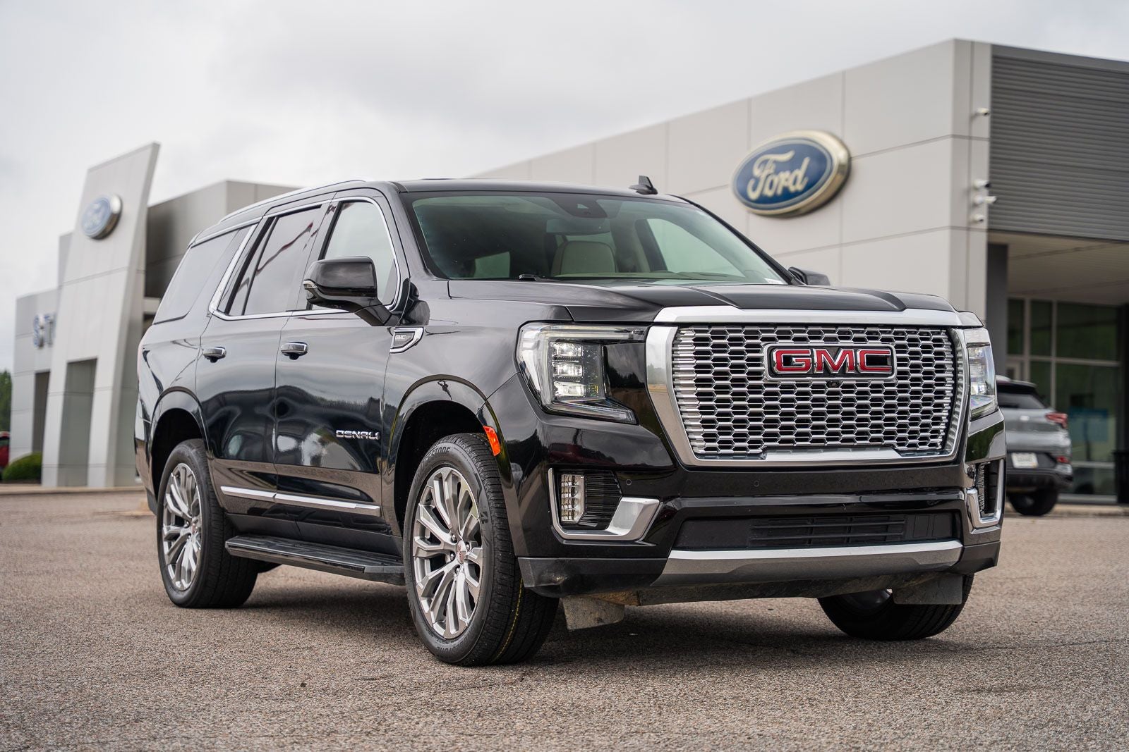 2024 GMC Yukon Denali