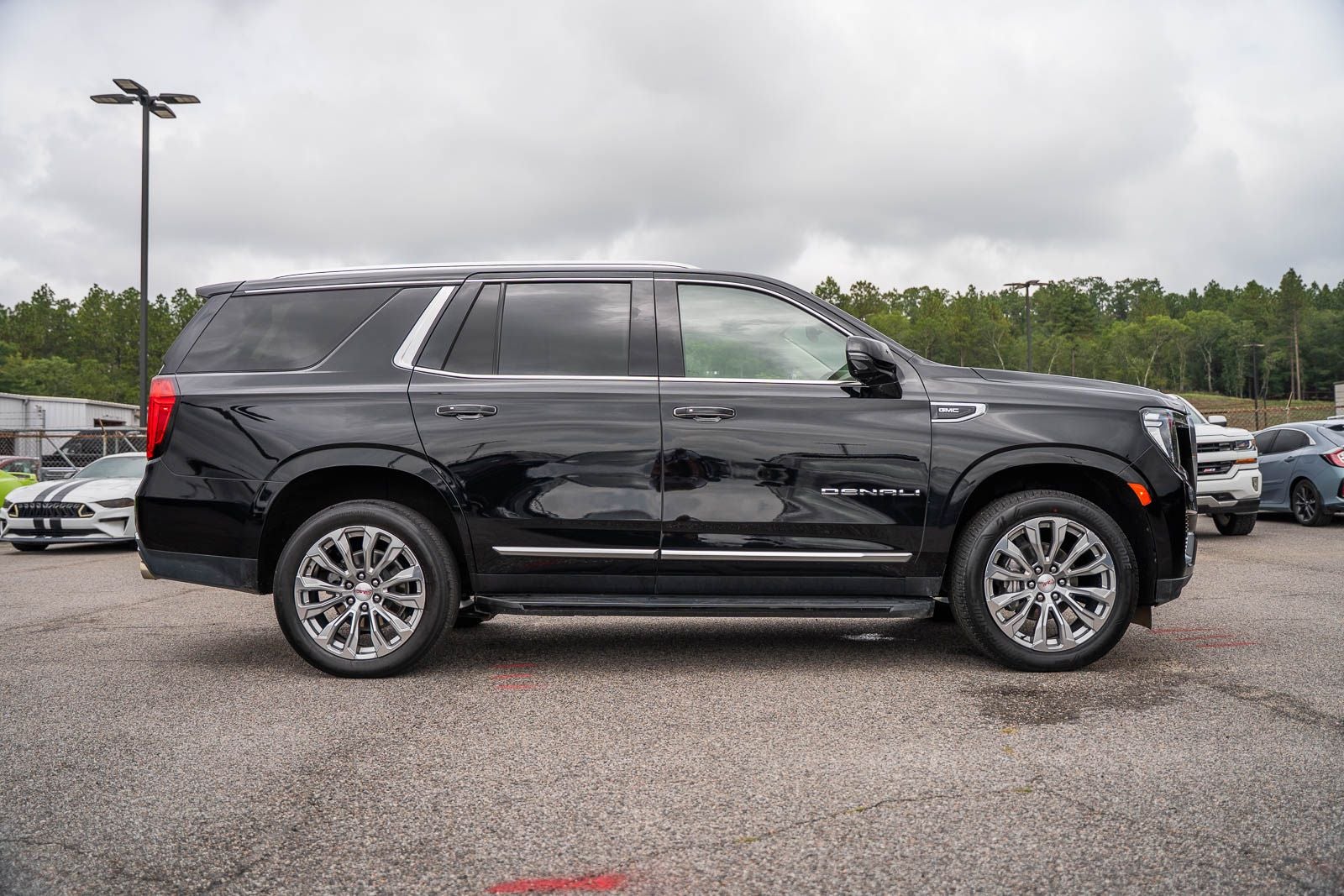 2024 GMC Yukon Denali