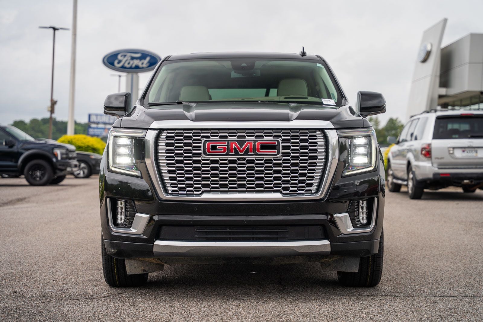 2024 GMC Yukon Denali