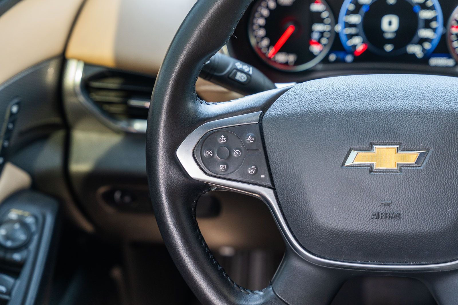 2022 Chevrolet Traverse Premier