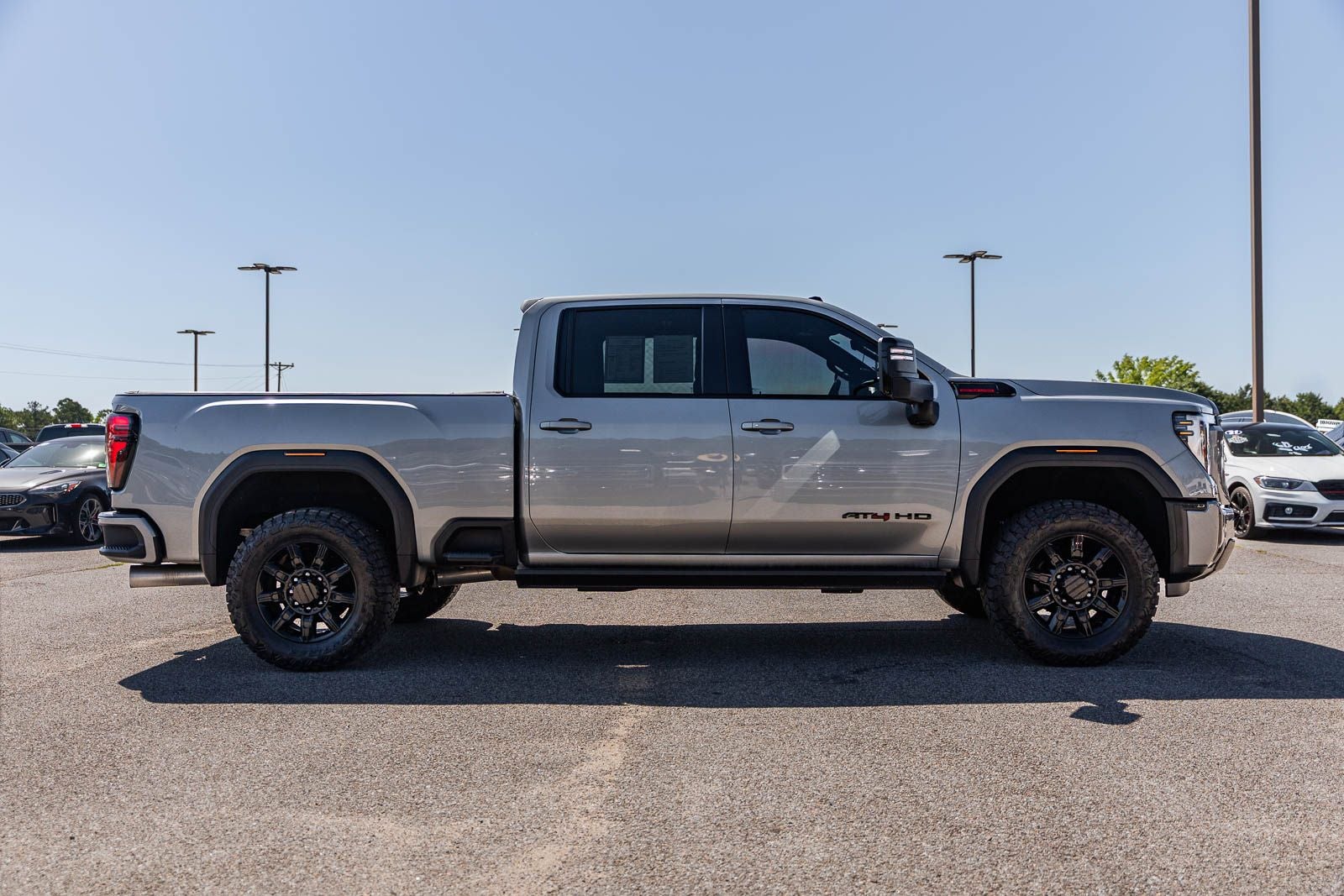 2024 GMC Sierra 2500HD AT4