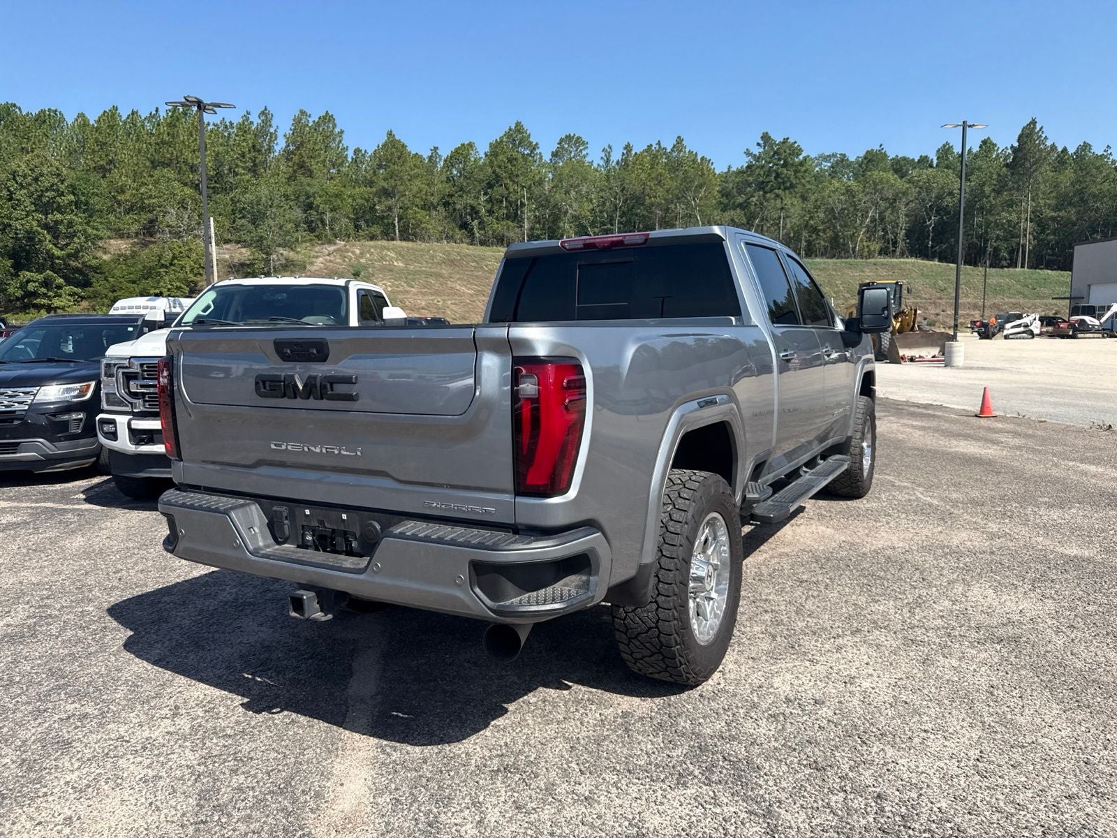 2025 GMC Sierra 2500HD Denali