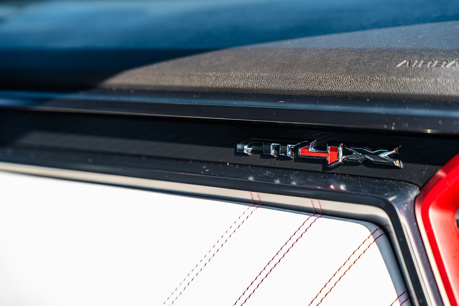 2023 GMC Canyon AT4X