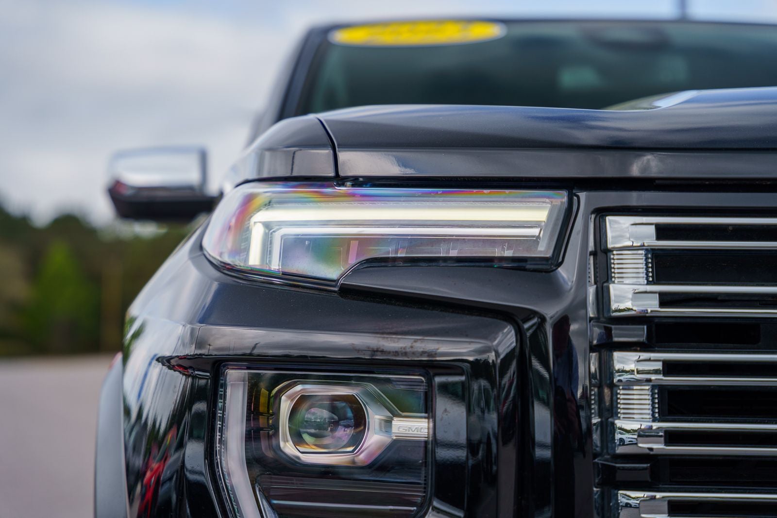 2023 GMC Canyon Denali