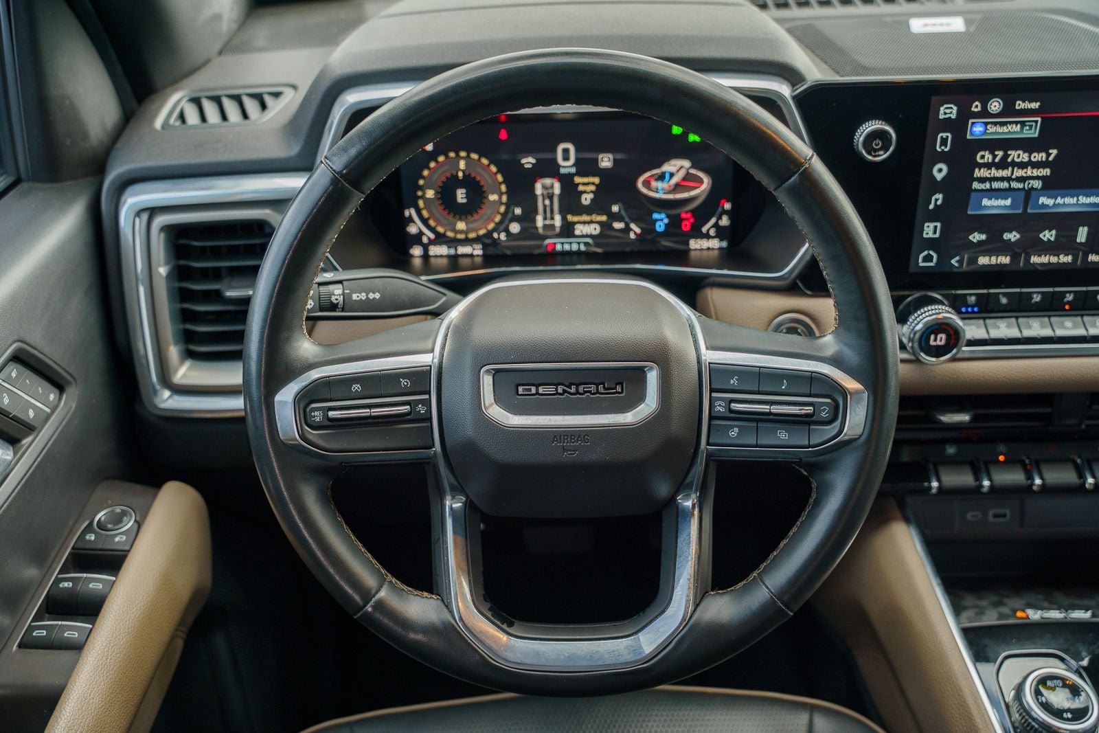 2023 GMC Canyon Denali