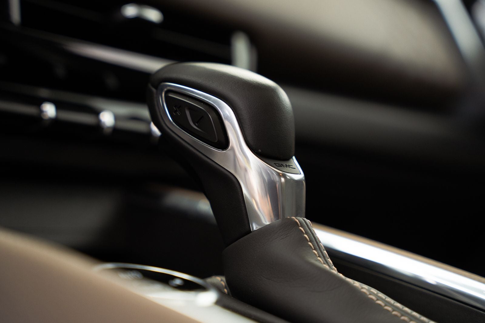 2023 GMC Canyon Denali