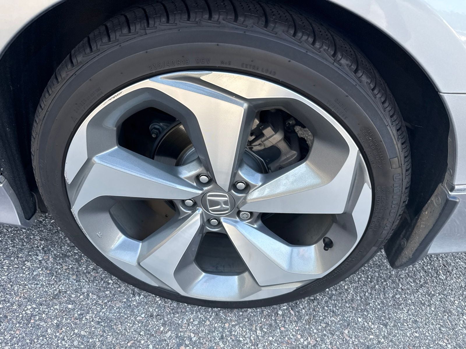2019 Honda Accord Touring 2.0T