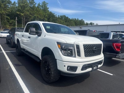 2019 Nissan Titan SV