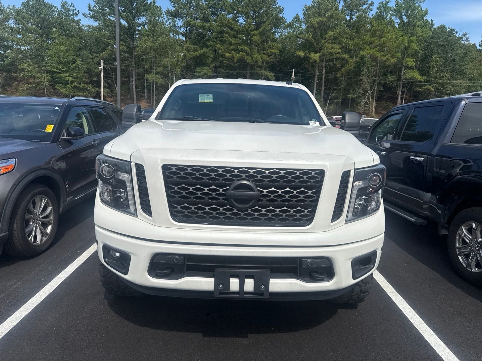 2019 Nissan Titan SV