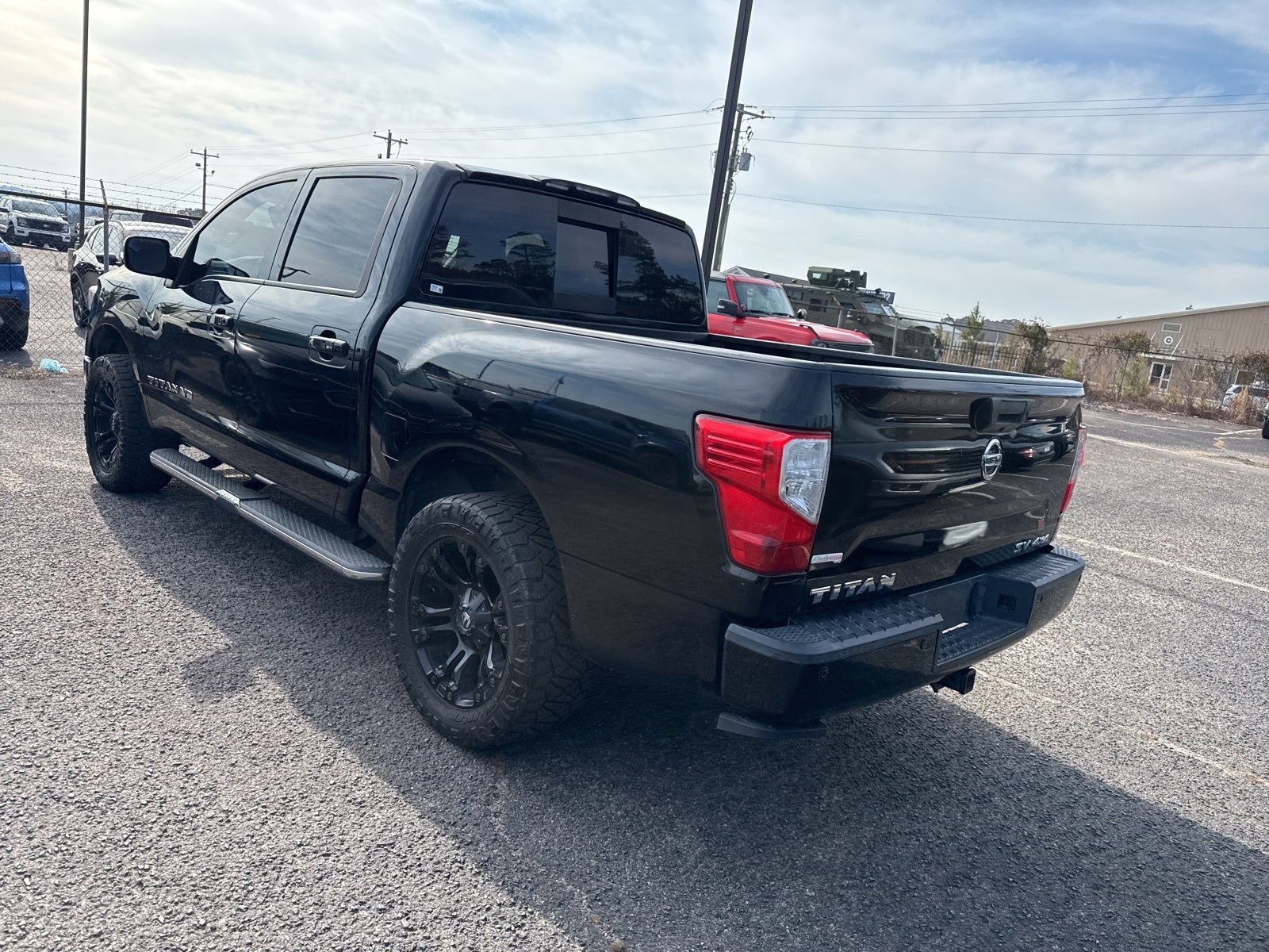 2018 Nissan Titan SV