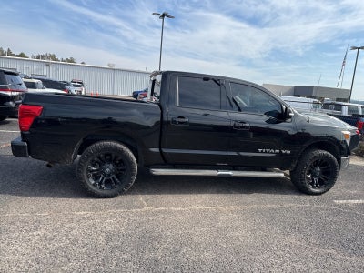 2018 Nissan Titan SV
