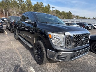 2018 Nissan Titan SV