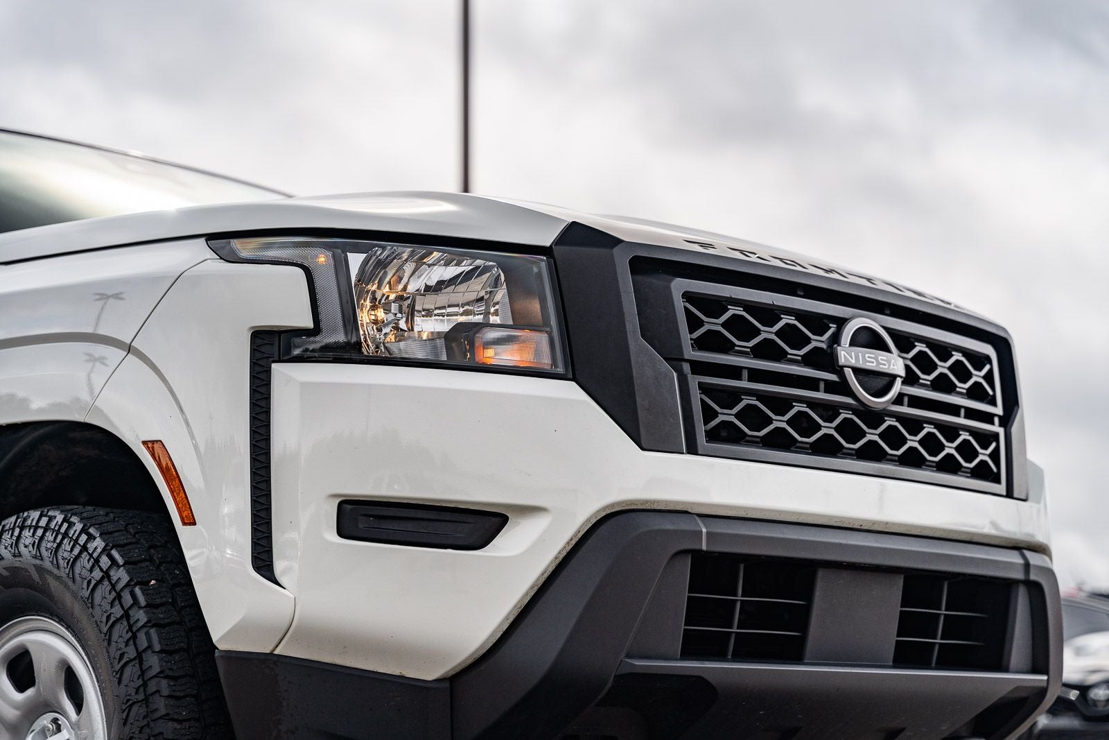 2022 Nissan Frontier S
