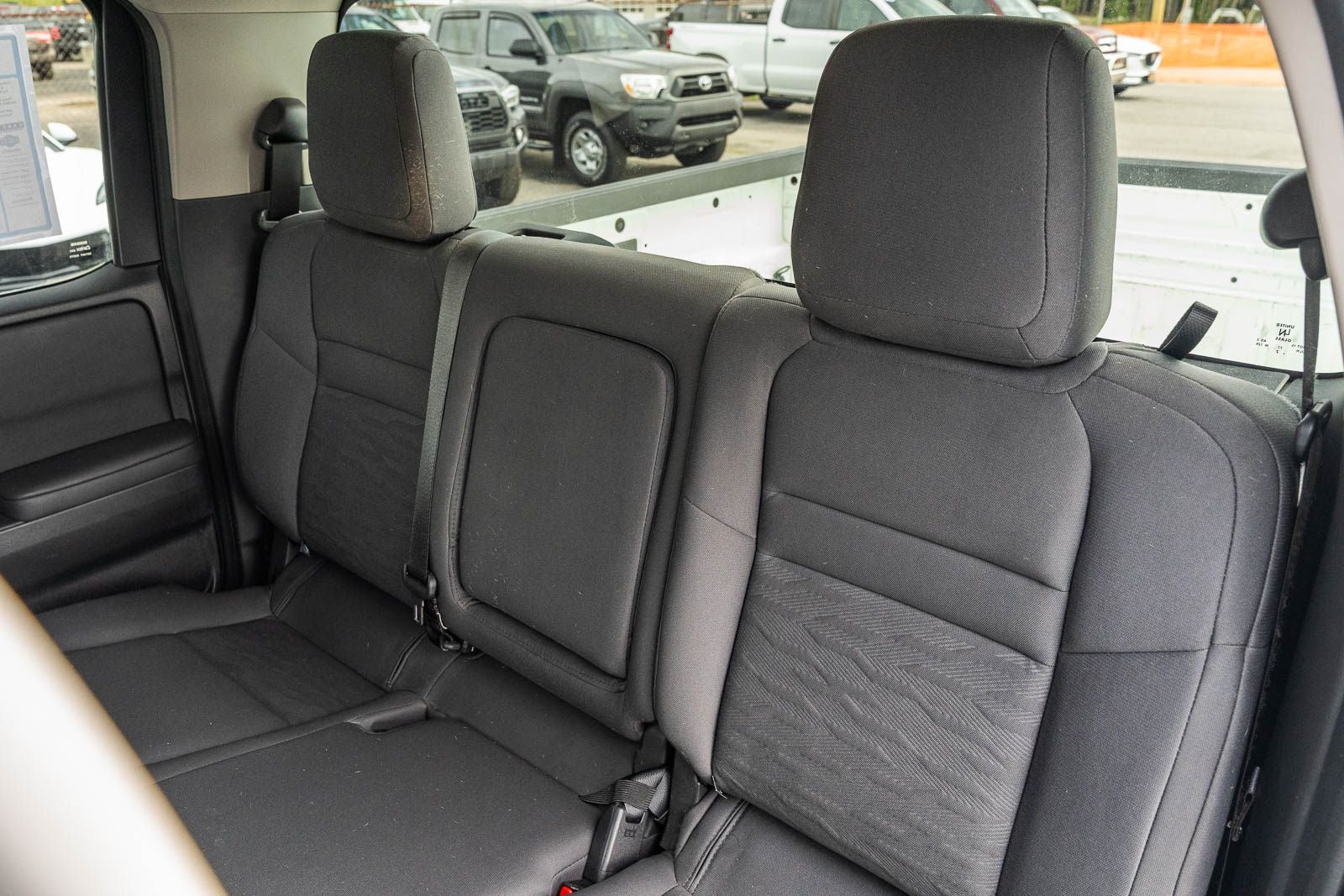 2022 Nissan Frontier S