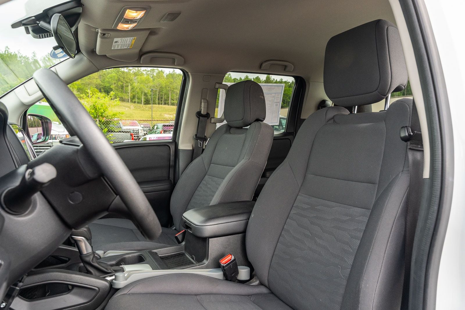 2022 Nissan Frontier S