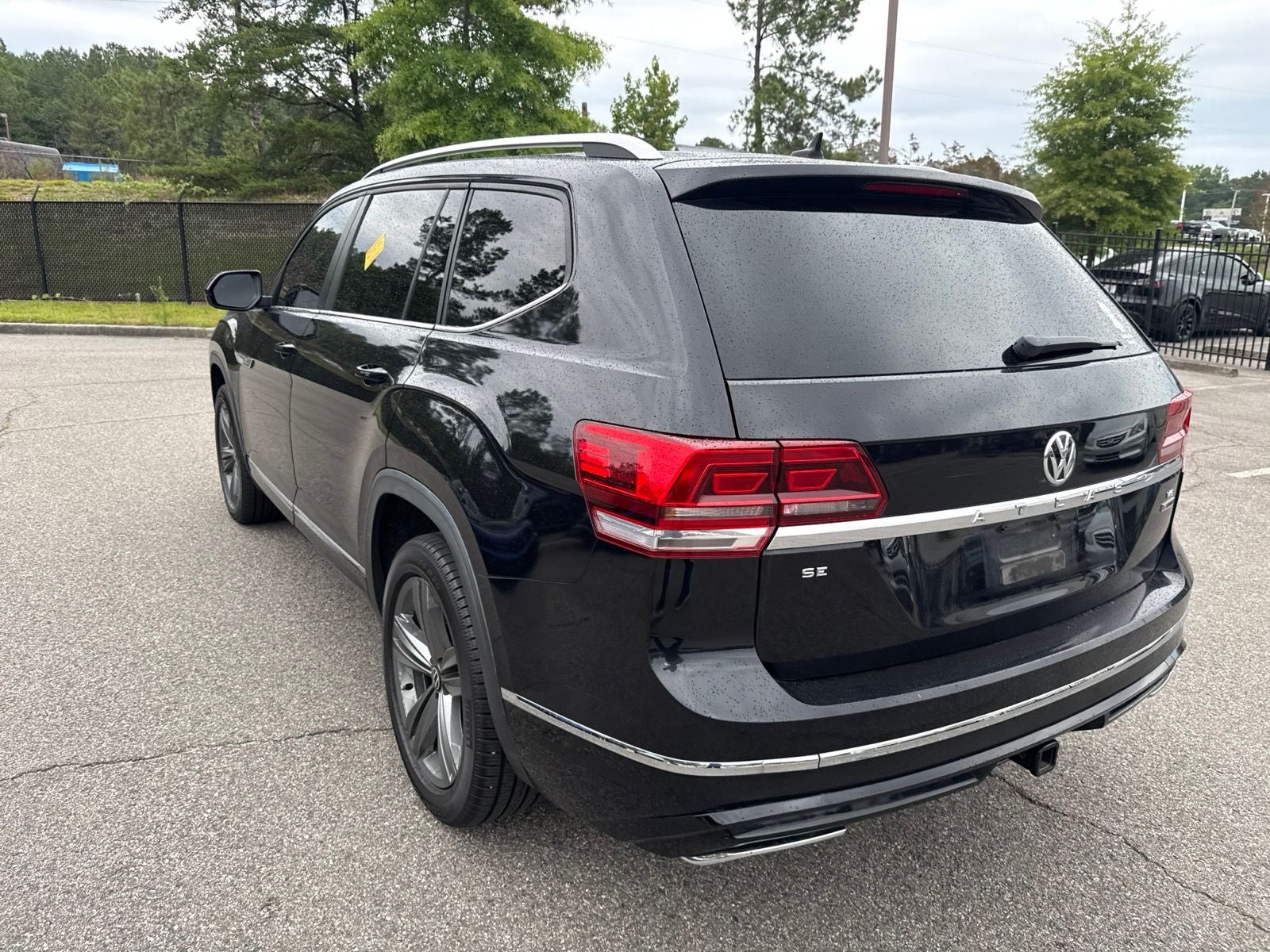 2019 Volkswagen Atlas 3.6L V6 SE R-Line