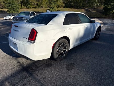 2016 Chrysler 300 S