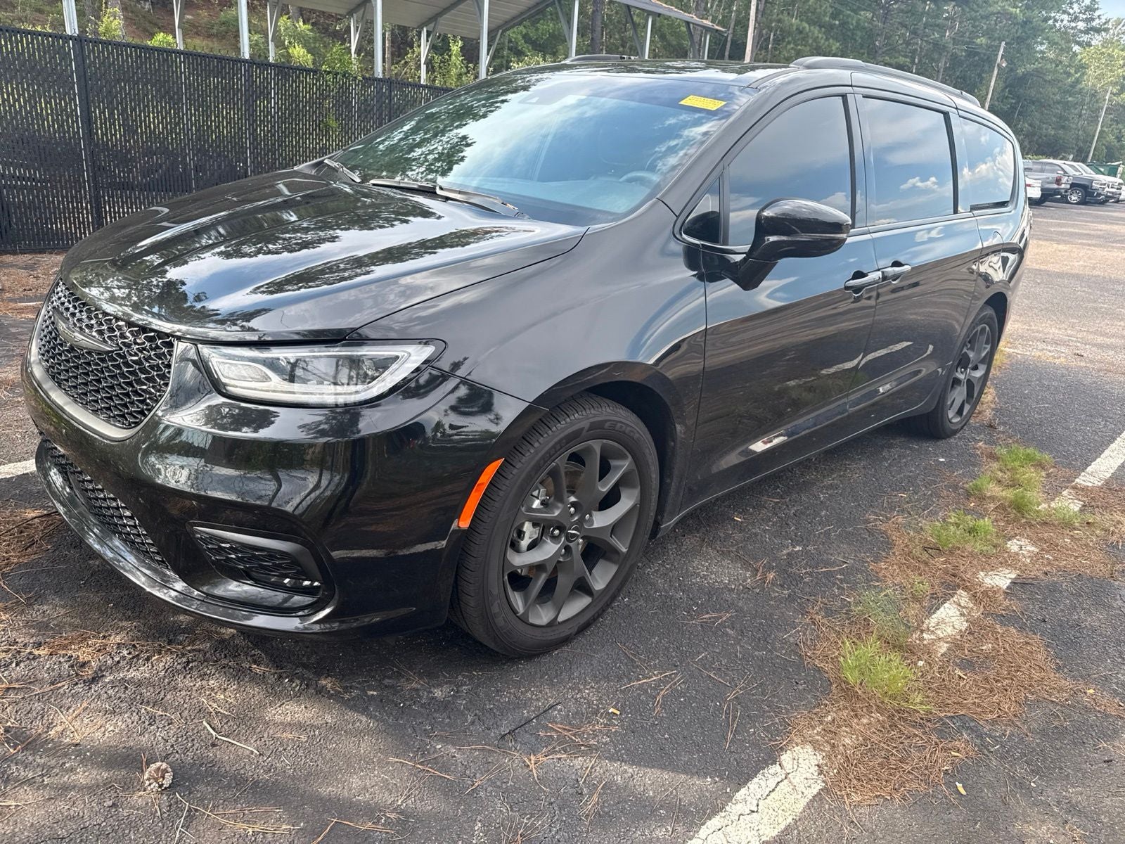 2022 Chrysler Pacifica Touring L