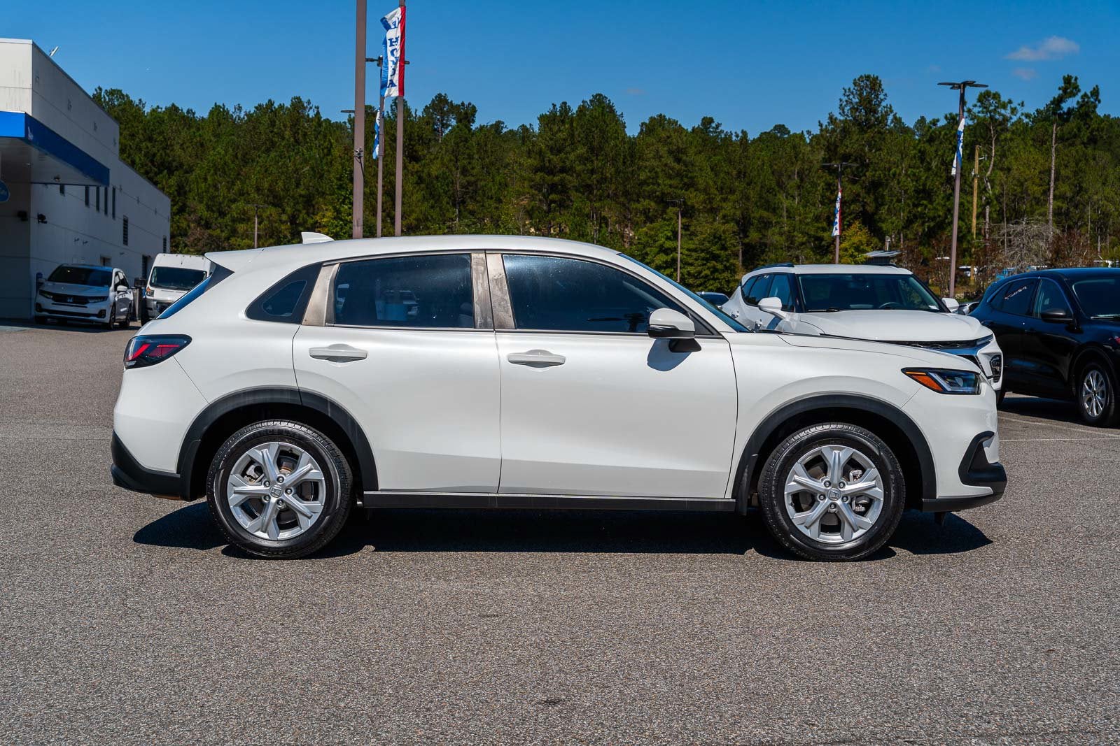 2023 Honda HR-V LX