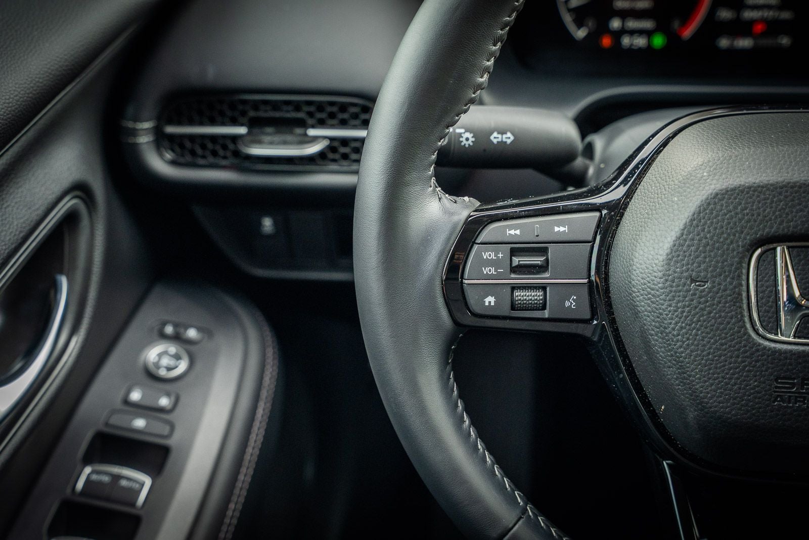 2025 Honda HR-V EX-L
