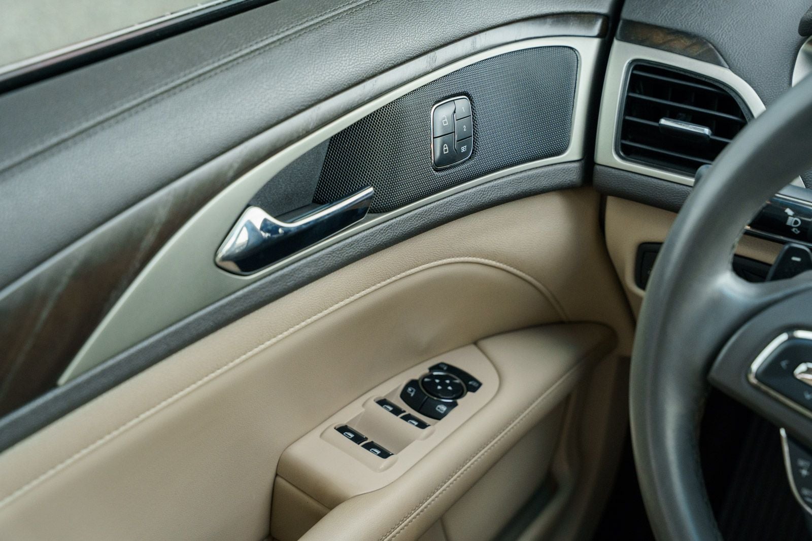 2017 Lincoln MKZ Reserve