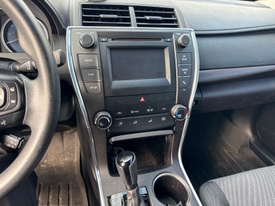 2017 Toyota Camry LE