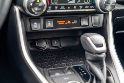 2022 Toyota RAV4 Hybrid SE
