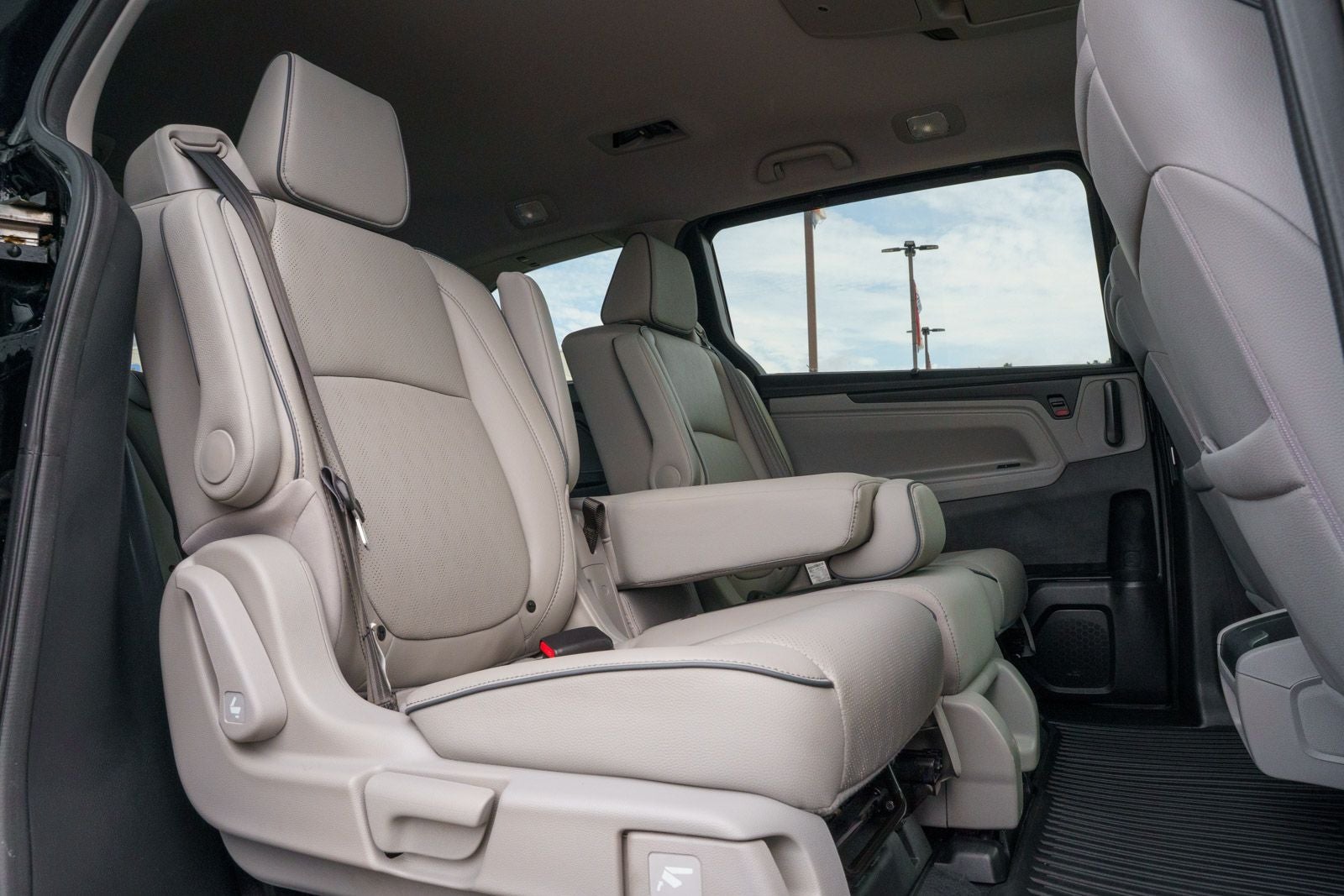 2022 Honda Odyssey Elite
