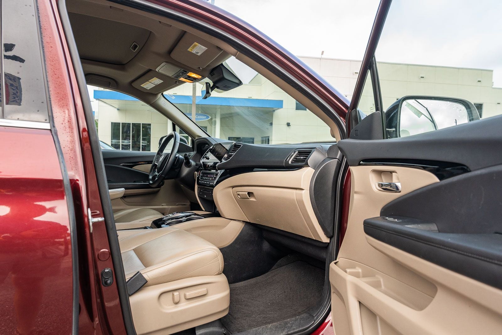2021 Honda Pilot Touring 8 Passenger