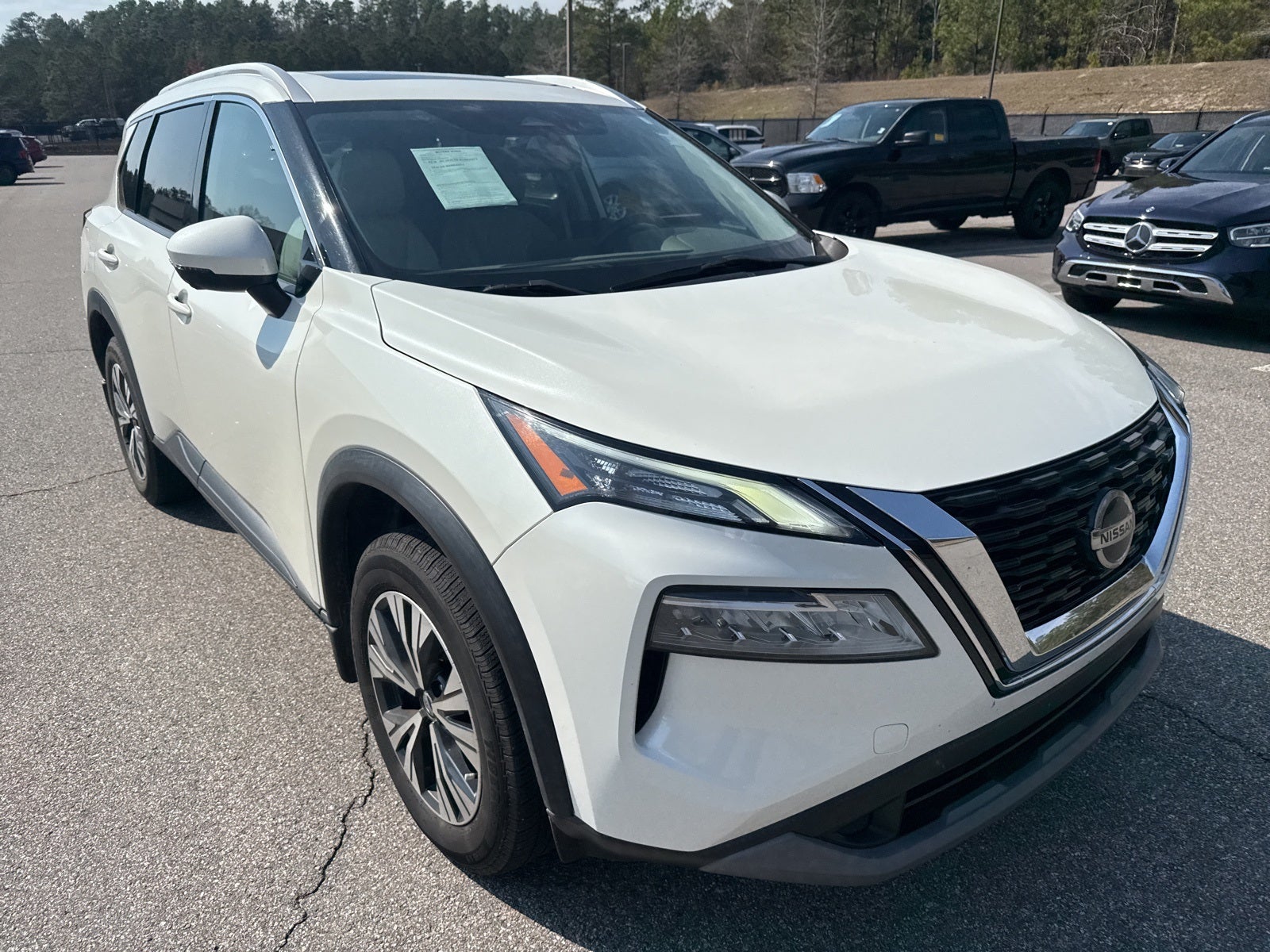 2021 Nissan Rogue SV