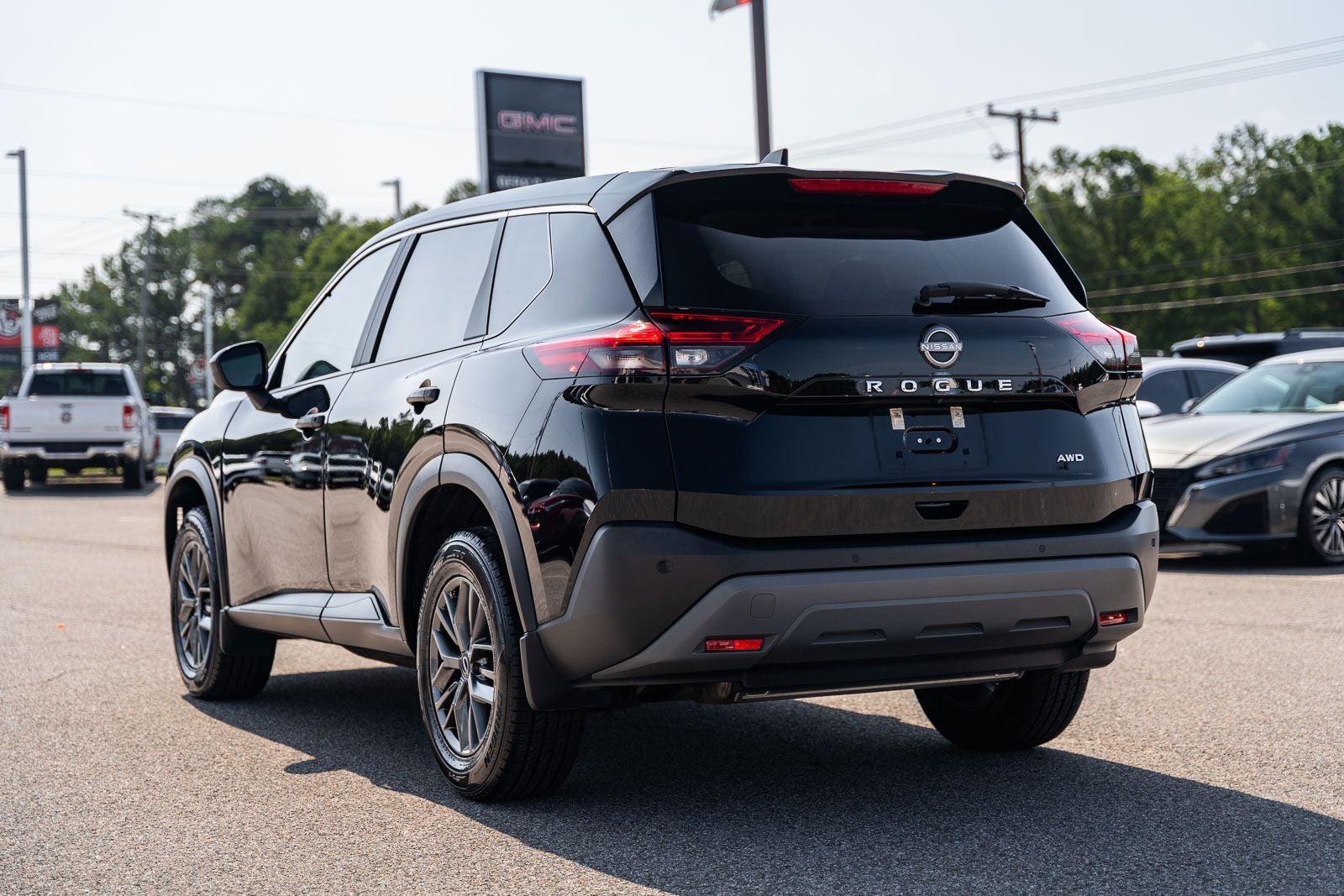 2023 Nissan Rogue S