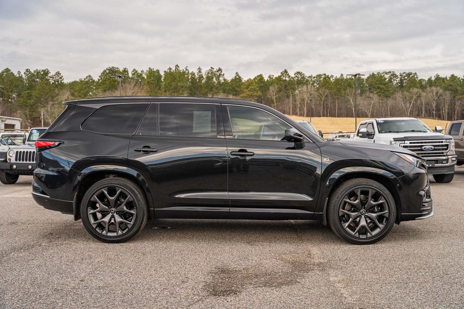 2025 Lexus TX 500h F SPORT Premium