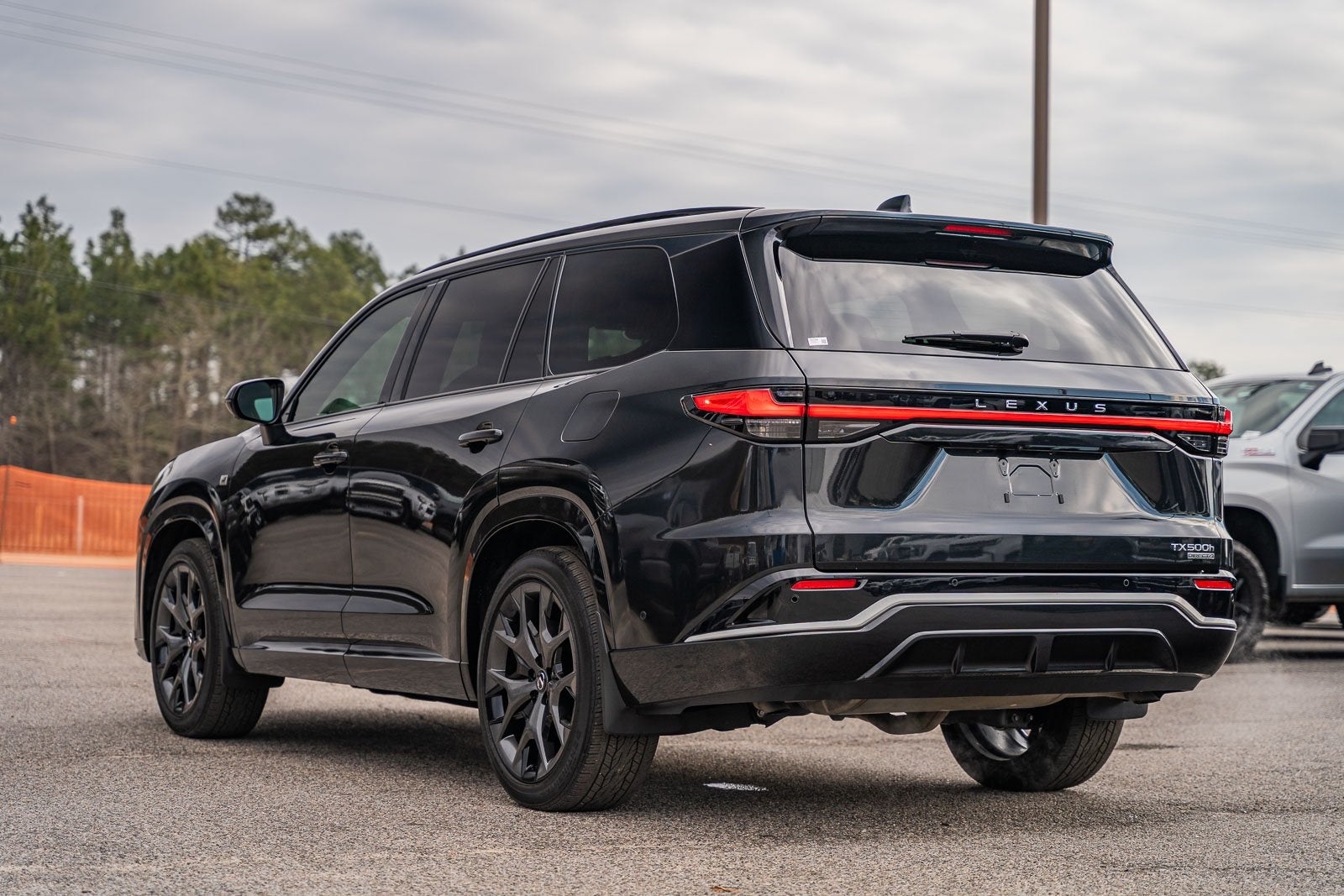 2025 Lexus TX 500h F SPORT Premium