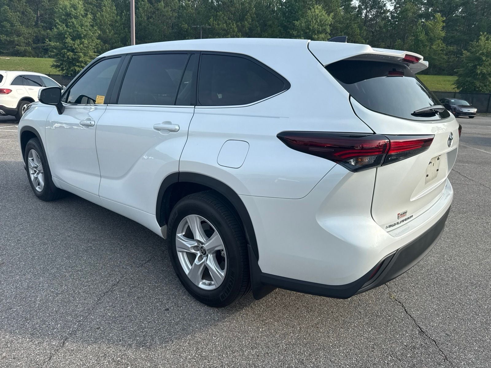 2024 Toyota Highlander LE