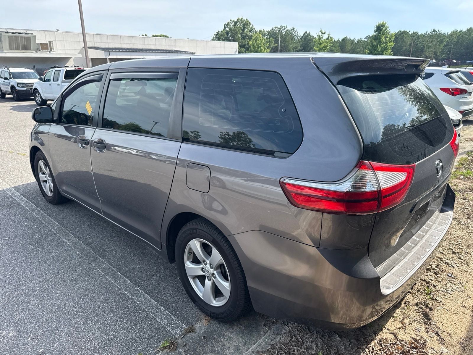 2015 Toyota Sienna L 7 Passenger