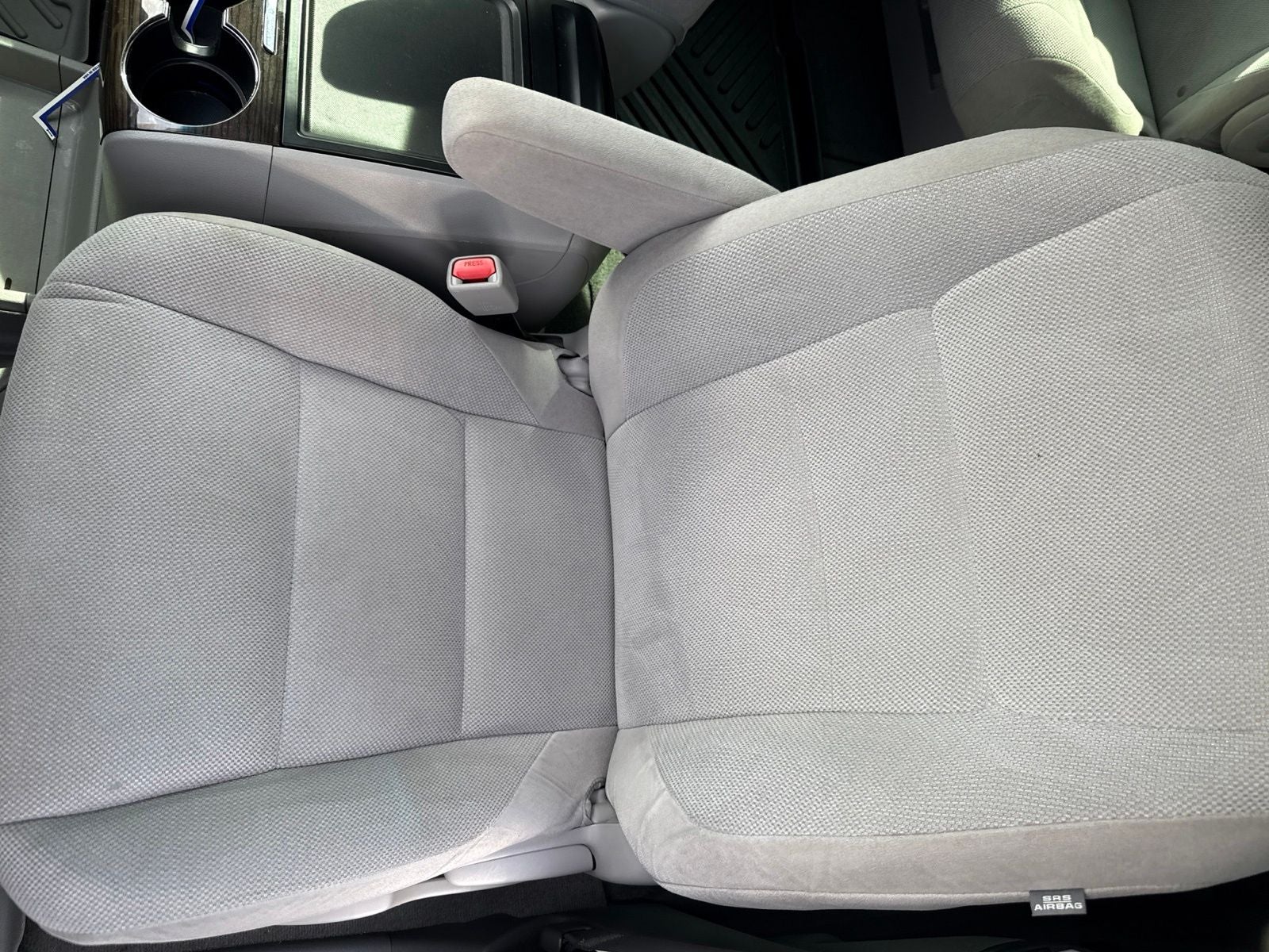 2015 Toyota Sienna L 7 Passenger
