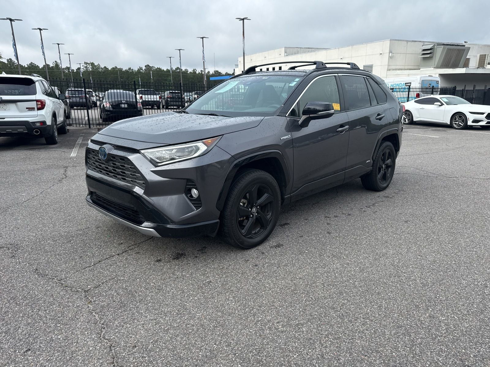 2019 Toyota RAV4 Hybrid XSE