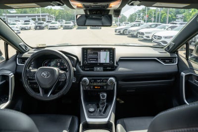 2019 Toyota RAV4 Hybrid XSE