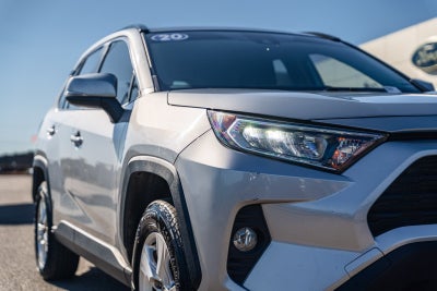 2020 Toyota RAV4 XLE