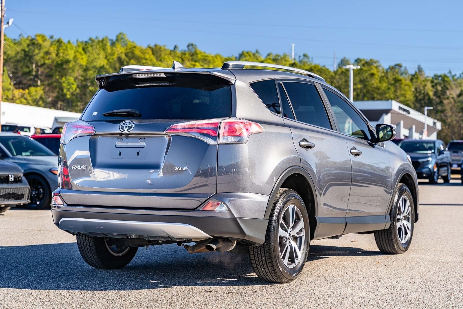 2017 Toyota RAV4 XLE