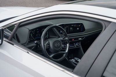 2022 Hyundai Sonata Hybrid Limited