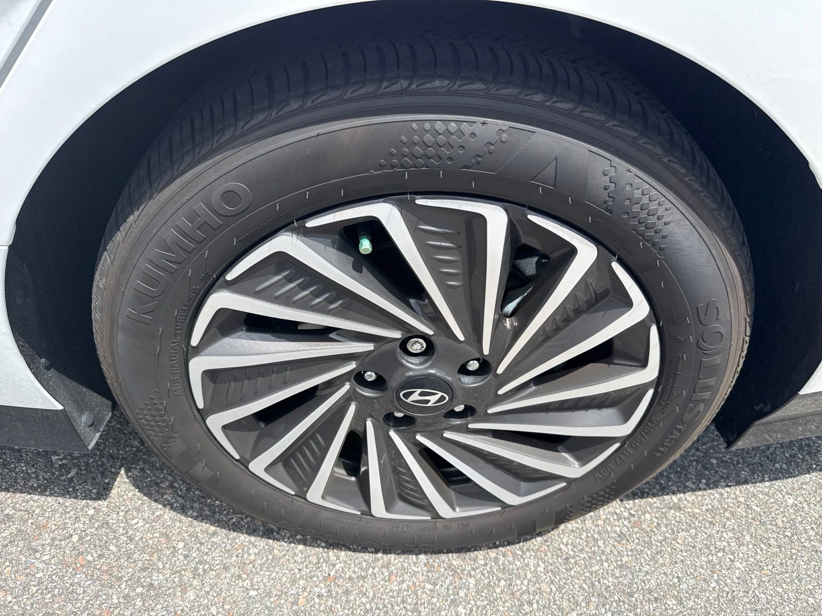 2024 Hyundai Sonata Hybrid Limited